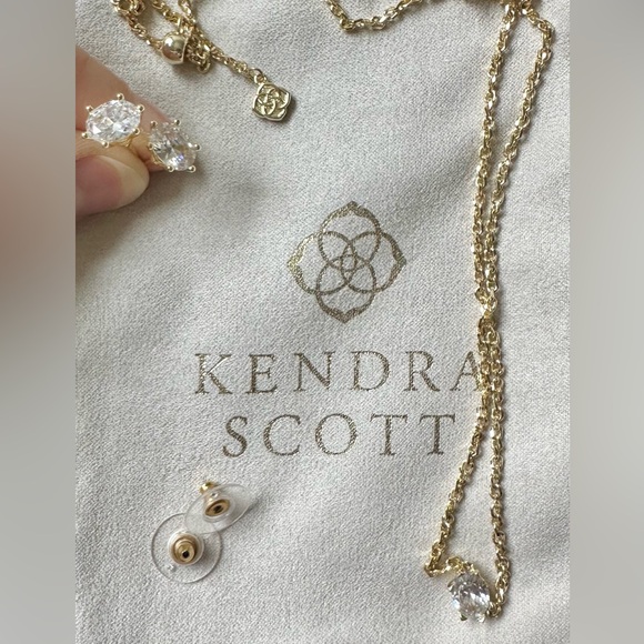Kendra Scott Jewelry - Kendra Scott Cailin Gold Adjustable Pendant Necklace and Earrings Set Crystal CZ